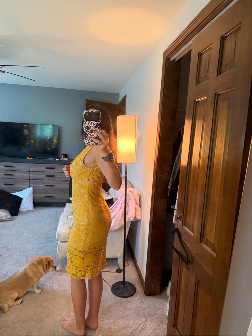 V-Neck Yellow Lace Midi Dress - Picture 3 of 3